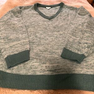 Lularoe Torrie Green V-neck Sweater M